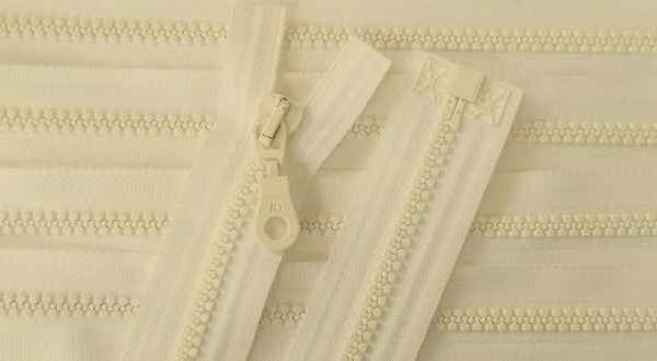 RV beige hell, 050 cm Kunststoff teilbar Krampe