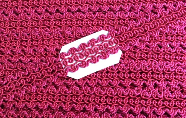 Posamentenborte 15 mm Beere