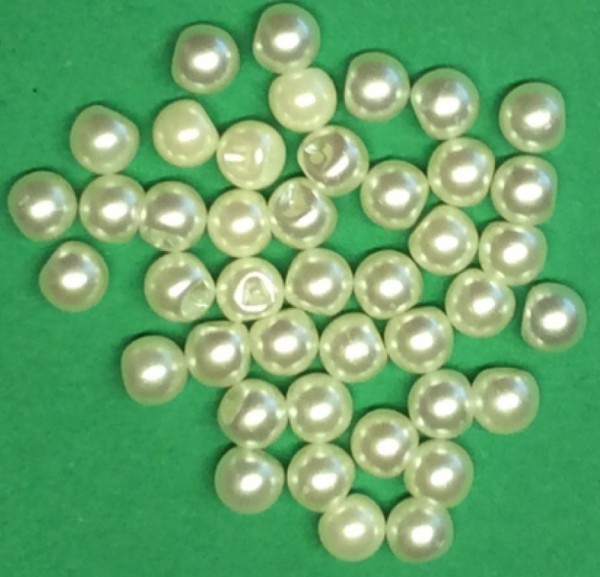 Knopf 8 mm creme Kugelknopf