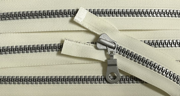 RV creme, 100 cm Kunststoff teilbar Krampe