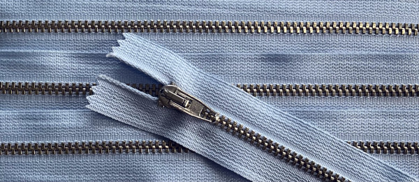 RV blau hell, 020 cm Metall nicht teilbar 4 mm Kette