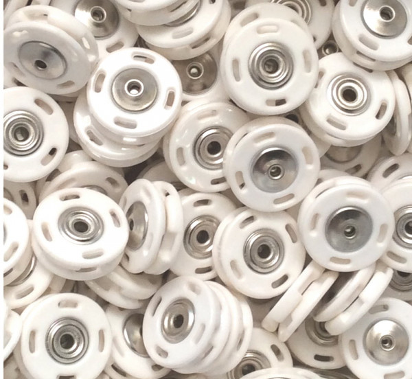 Druckknopf zum Annähen weiss Kunststoff / Metall silber 18 mm