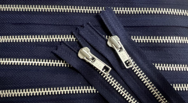 RV blau dunkel, 050 cm Metall nicht teilbar 2-Wege X-Form