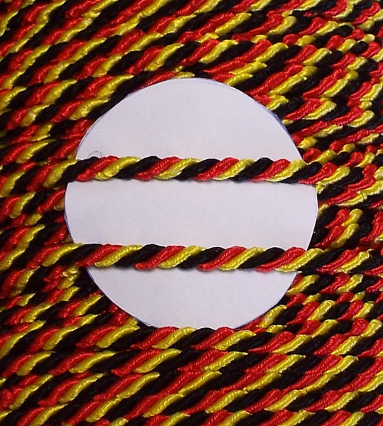 3 m Atlaskordel/Satinkordel 3,5 mm schwarz-rot-gold