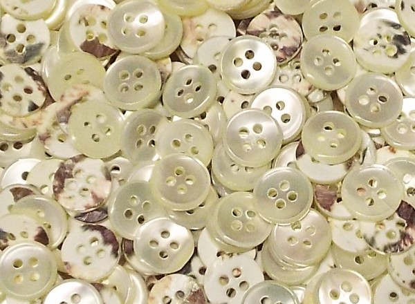 100 Knöpfe Echt Perlmutt 10 mm natur