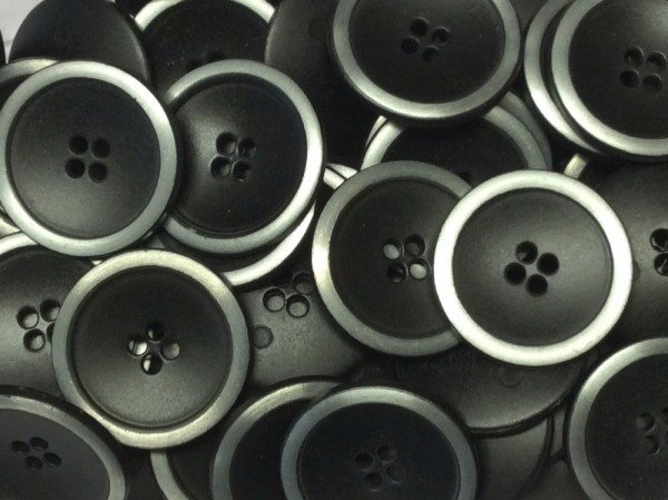 Knopf 22 mm schwarz/silber