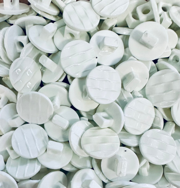 50 Blusenknöpfe 11 mm weiß