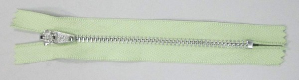 RV grün hell, 013 cm Metall nicht teilbar 4 mm Kette R