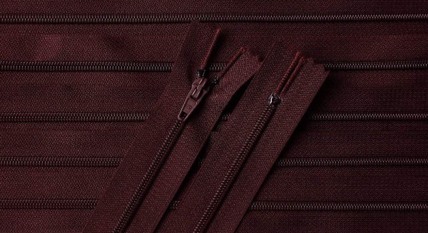 RV rot dunkelrot, 045 cm Kunststoff nicht teilbar