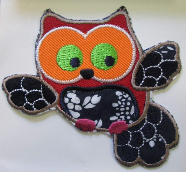 Applikation "fliegende Eule" 90 x 70 mm