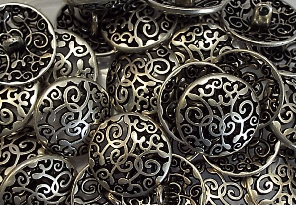 Knopf 20 mm altsilber filigran durchbrochen