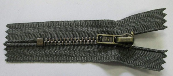 RV grün oliv dunkel, 006 cm Metall nicht teilbar 4 mm Kette