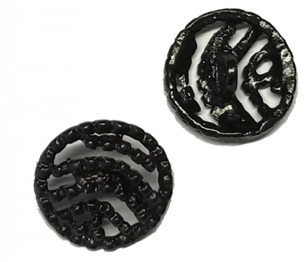 Knopf 18 mm schwarz durchbrochen