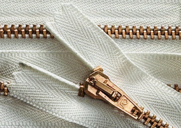 RV weiß, 023 cm Metall nicht teilbar 4 mm Kette R