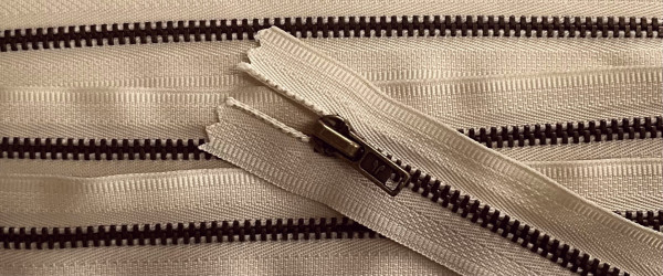 RV beige hell, 018 cm Metall nicht teilbar 4 mm Kette