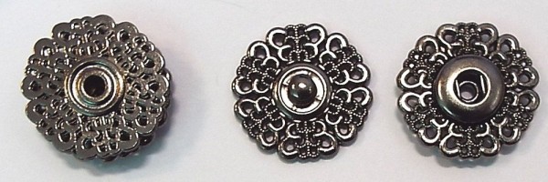 Druckknopf zum Annähen Metall alt silber Ornament (18 mm)