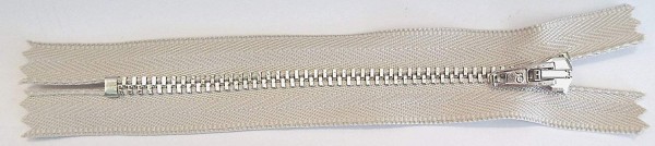 RV grau hell , 012 cm Metall nicht teilbar 4 mm Kette R